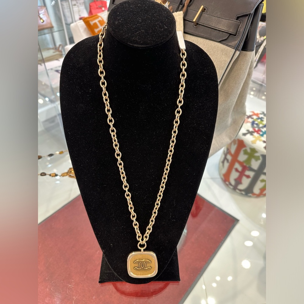 Chanel large CC necklace RARE